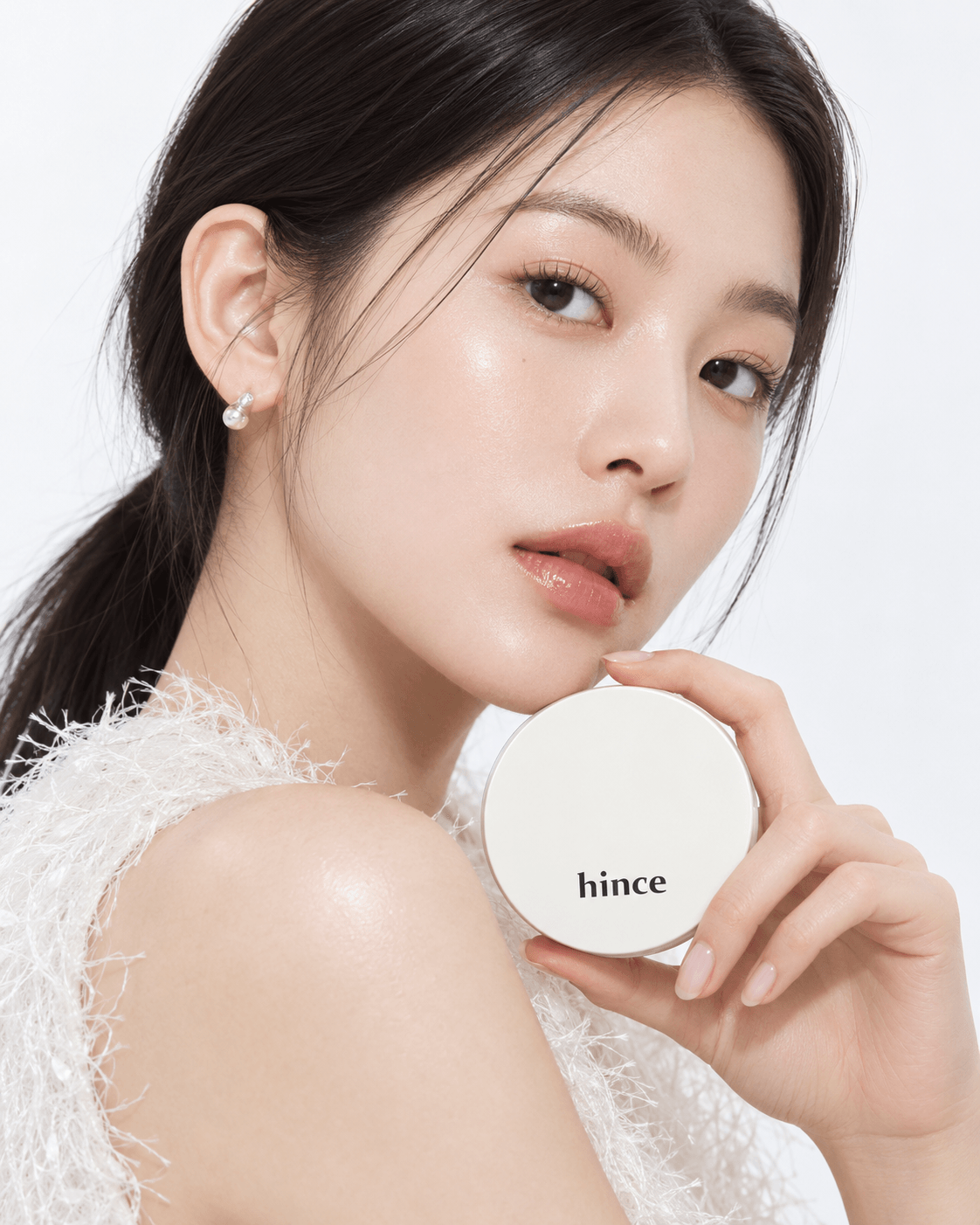 Nu Glow White Cushion Foundation