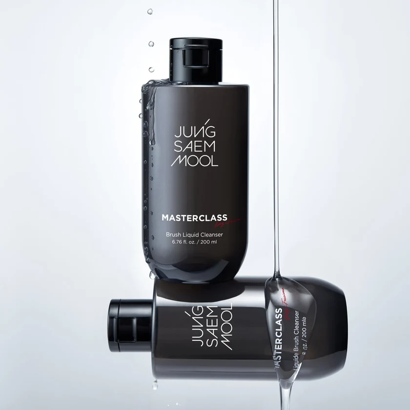 Masterclass Brush Liquid Cleanser