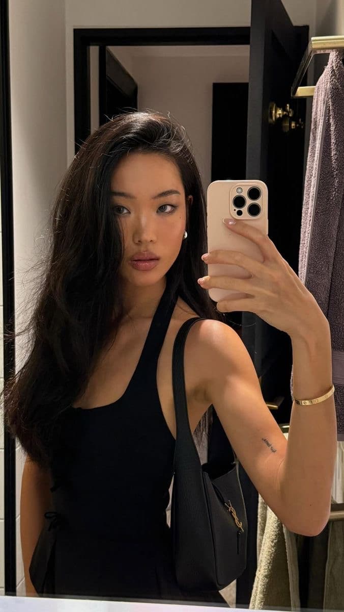 Friday night out
#allblack #outfit #ootd #thatgirl